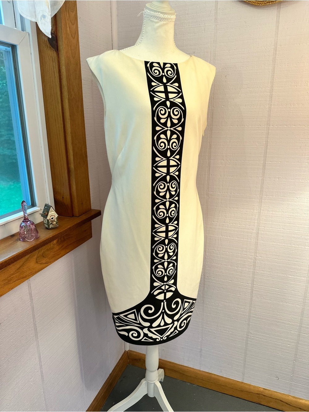 Nine West Cream Midi Dress with Black Ornate Center Panel